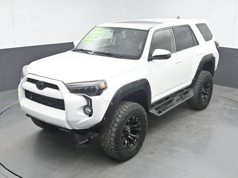 Used 2015 Toyota 4Runner SR5 Premium AWD/4WD image 15