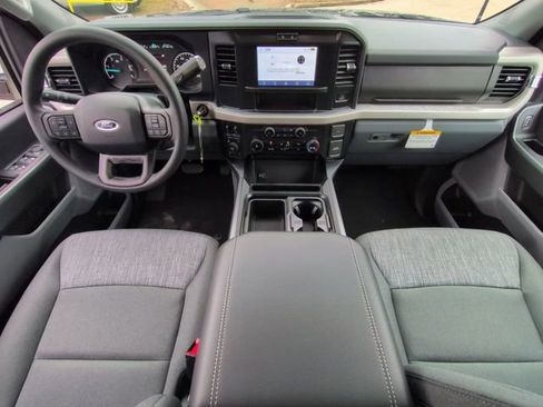 New 2026 Ford F250 XLT w/ FX4 Off-Road Package image 15