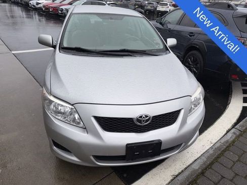 Used 2010 Toyota Corolla LE image 6