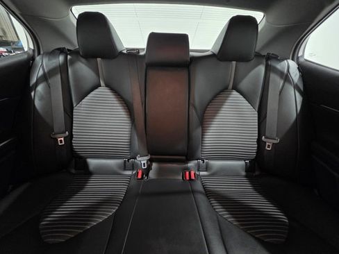 Used 2024 Toyota Camry SE image 15