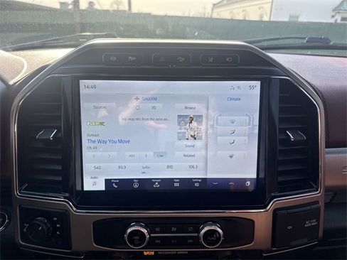 Used 2022 Ford F250 Platinum w/ FX4 Off-Road Package image 16