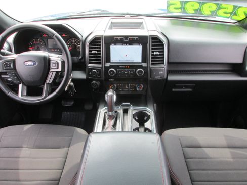 Used 2018 Ford F150 XLT w/ Equipment Group 302A Luxury AWD/4WD image 16
