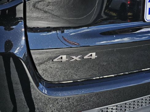 New 2026 Jeep Compass Latitude image 7