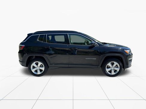 Used 2021 Jeep Compass Latitude w/ Convenience Group AWD/4WD image 9