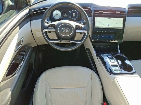 Used 2023 Hyundai Tucson Limited image 2