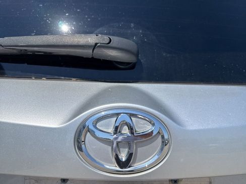 Used 2014 Toyota RAV4 XLE FWD image 4