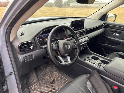 Used 2025 Honda Pilot Elite