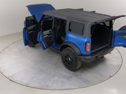 Used 2022 Ford Bronco Badlands image 52