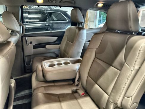 Used 2016 Honda Odyssey EX-L image 25