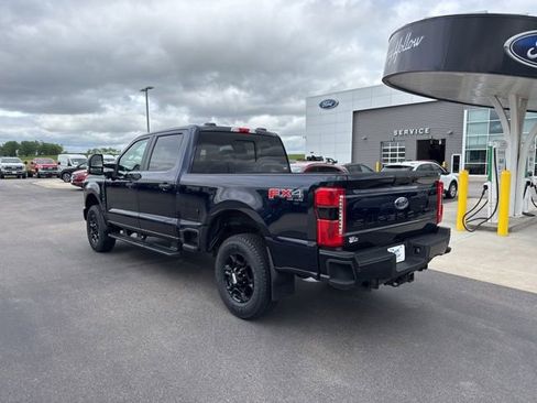 Used 2024 Ford F250 XL w/ STX Appearance Package AWD/4WD image 3