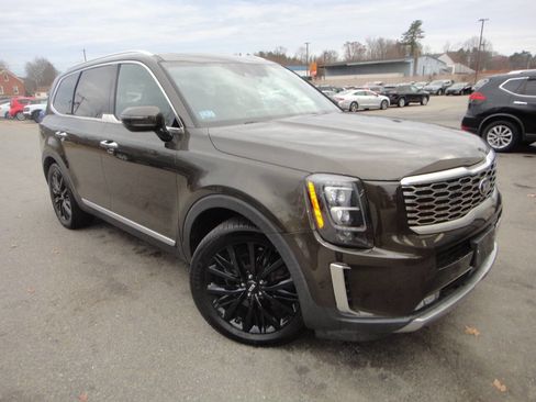 Used 2020 Kia Telluride SX w/ SX Prestige Package image 4