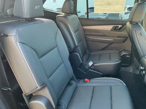 New 2026 Buick Enclave Sport Touring w/ Power Package AWD/4WD image 15