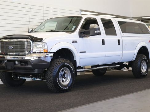 Used 2002 Ford F350 XLT image 3