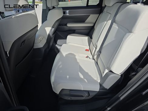 New 2026 Hyundai Santa Fe SE AWD/4WD image 28