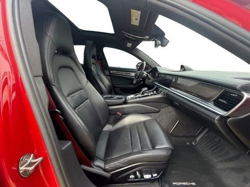 Used 2018 Porsche Panamera 4S image 14