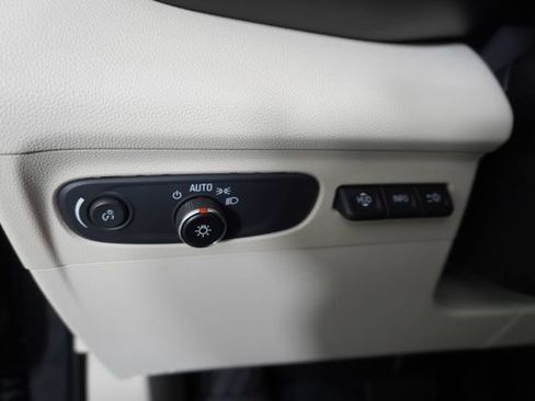 Used 2022 Buick Envision Avenir w/ Technology Package II AWD/4WD image 26