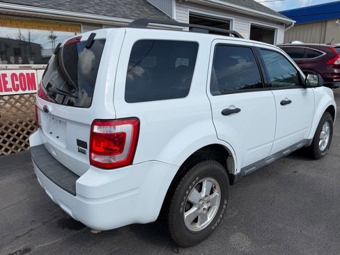 Used 2011 Ford Escape XLT FWD image 7