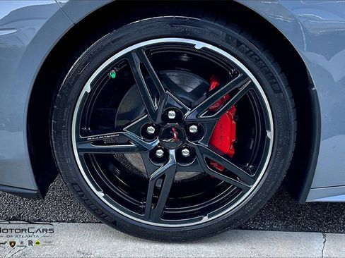 Used 2025 Chevrolet Corvette Stingray Premium Conv w/ 3LT image 9