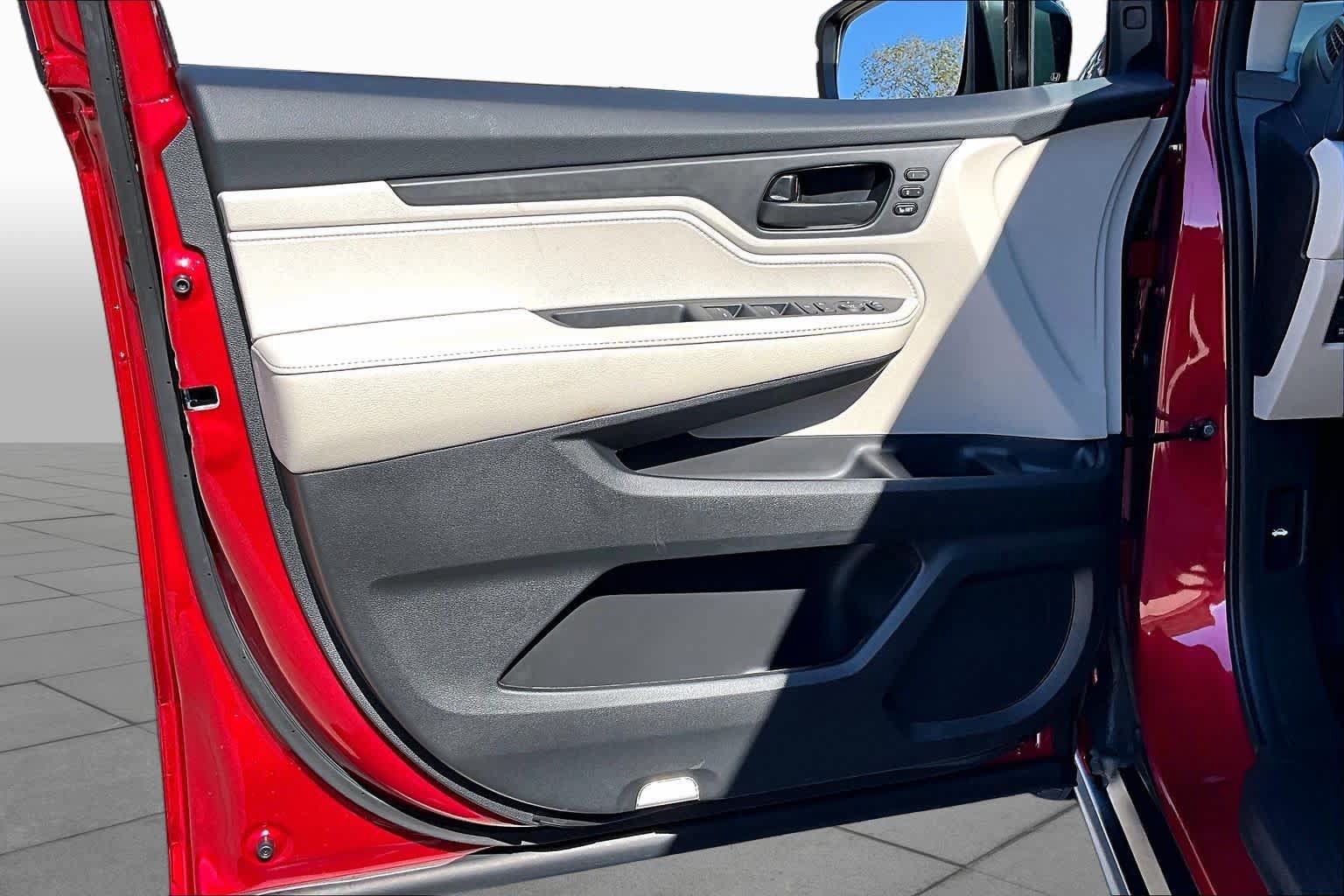 New 2027 Honda Odyssey EX-L image 10