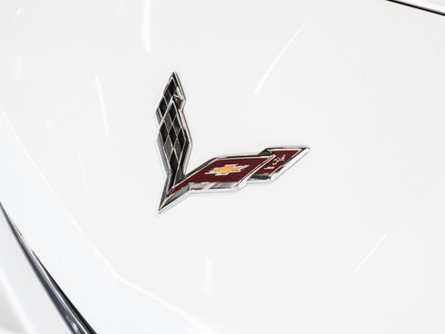 Used 2019 Chevrolet Corvette Stingray Coupe w/ 1LT image 21