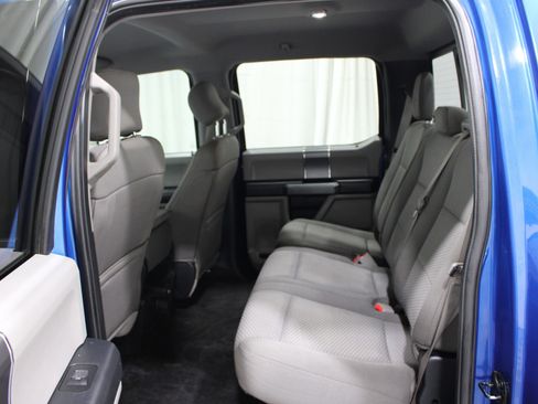 Used 2017 Ford F150 XLT w/ Equipment Group 302A Luxury AWD/4WD image 19