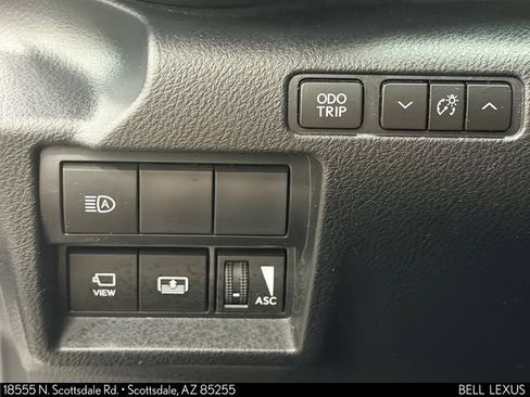 Used 2022 Lexus IS 500 RWD image 20