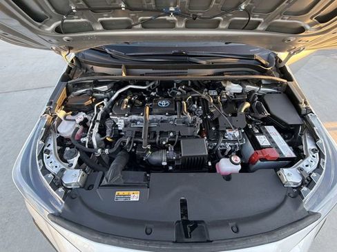 Certified 2024 Toyota Corolla SE w/ SE Package image 32