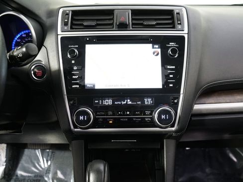 Used 2019 Subaru Outback 2.5i Limited AWD/4WD image 27