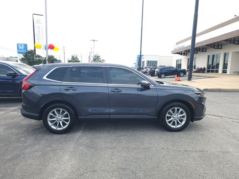 Certified 2025 Honda CR-V EX-L image 3