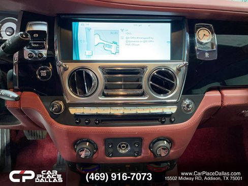 Used 2014 Rolls-Royce Wraith RWD image 42