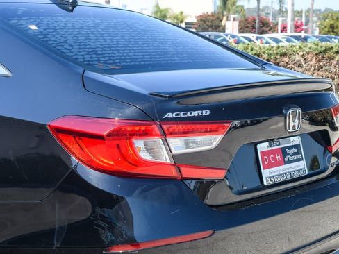 Used 2019 Honda Accord Sport image 6