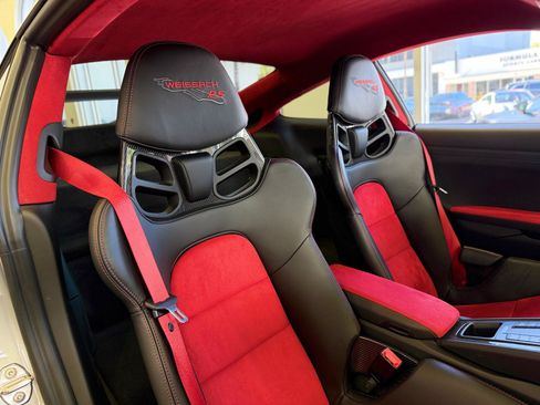 Used 2018 Porsche 911 GT2 RS RWD image 62