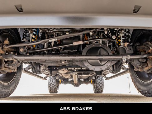 Used 2025 RAM 2500 Limited image 15