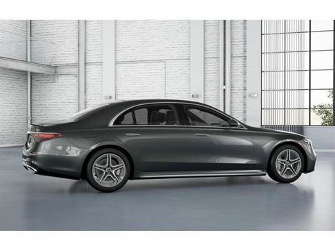New 2026 Mercedes-Benz S 580 4MATIC Sedan image 17