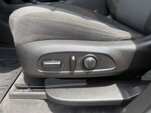 Used 2018 Chevrolet Traverse LT w/ LPO, Floor Liner Package AWD/4WD image 11