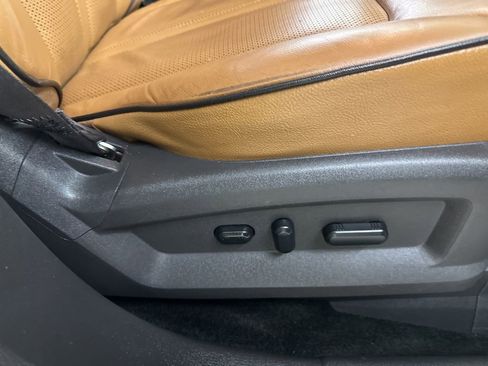 Used 2014 Lincoln MKX AWD w/ Equipment Group 101A image 21