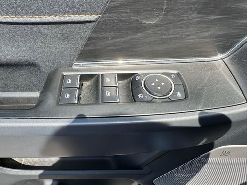 Used 2025 Ford F150 Lariat w/ Tow/Haul Package AWD/4WD image 16