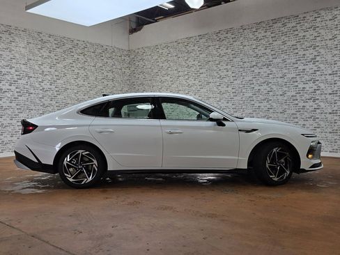 New 2026 Hyundai Sonata SEL image 9