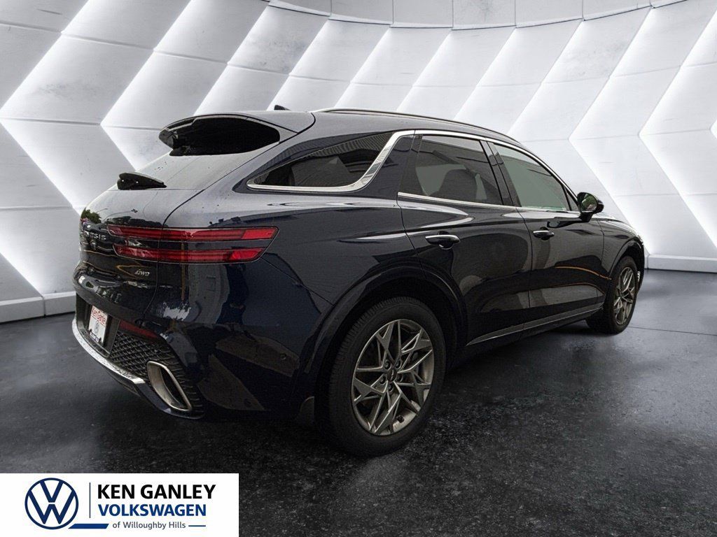 Used 2023 Genesis GV70 2.5T w/ Advanced Package AWD/4WD image 4
