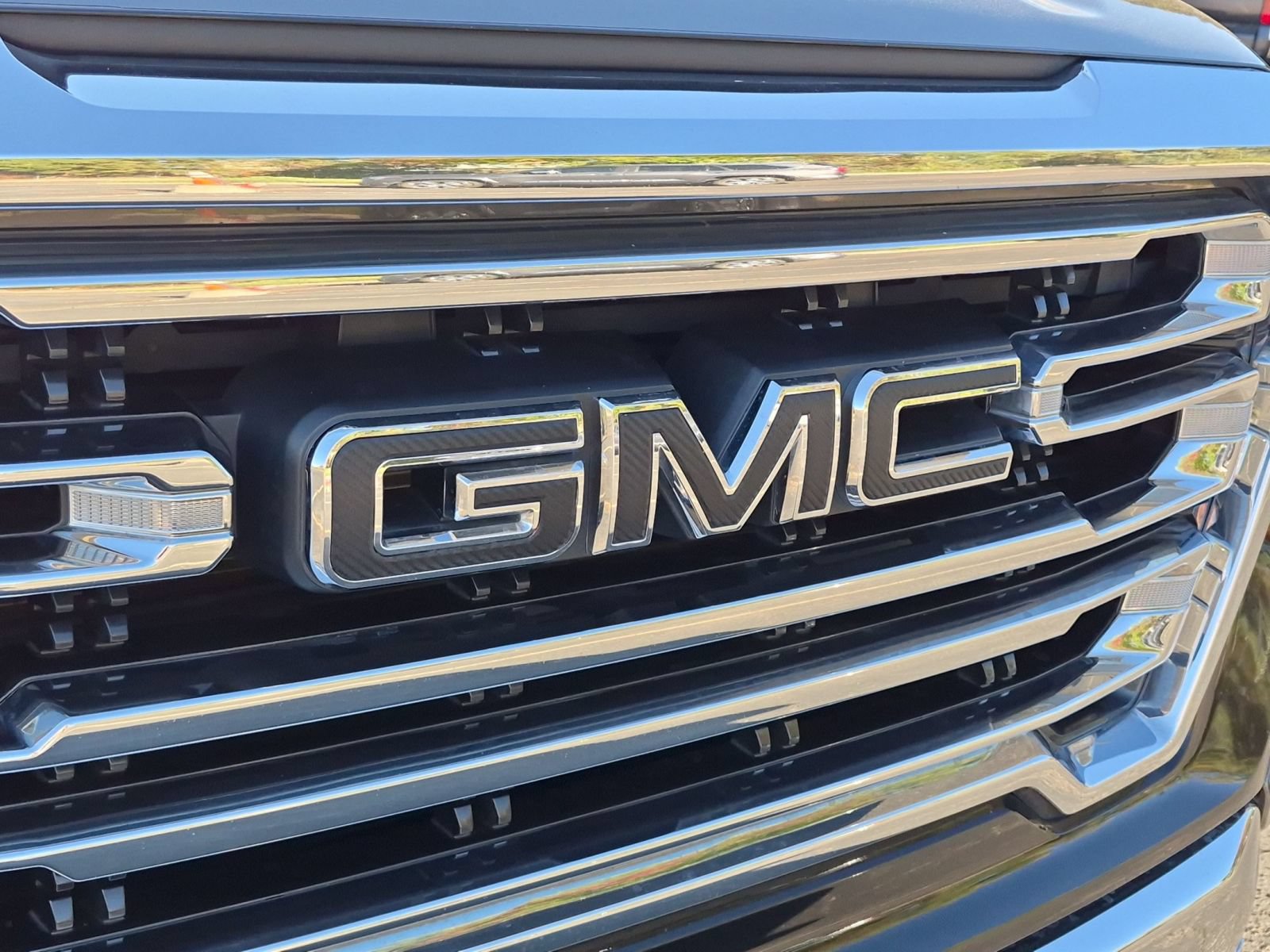 Used 2021 GMC Sierra 1500 SLT w/ SLT Premium Plus Package AWD/4WD image 10
