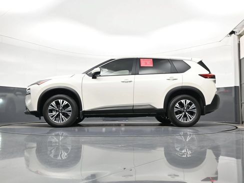 Certified 2023 Nissan Rogue SV FWD image 19