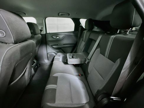 Used 2025 Chevrolet Blazer LT FWD image 27