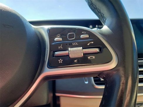 Used 2021 Mercedes-Benz GLS 450 4MATIC image 25