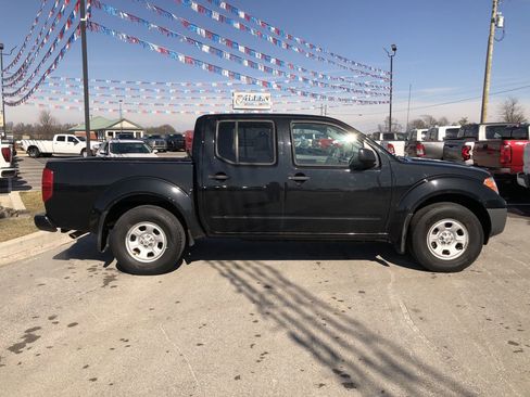 Used 2019 Nissan Frontier S image 6