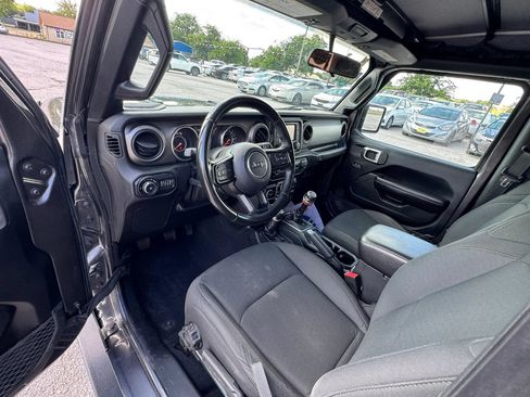 Used 2020 Jeep Wrangler Sport AWD/4WD image 22
