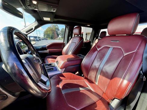 Used 2018 Ford F150 Platinum w/ Equipment Group 701A Luxury AWD/4WD image 11