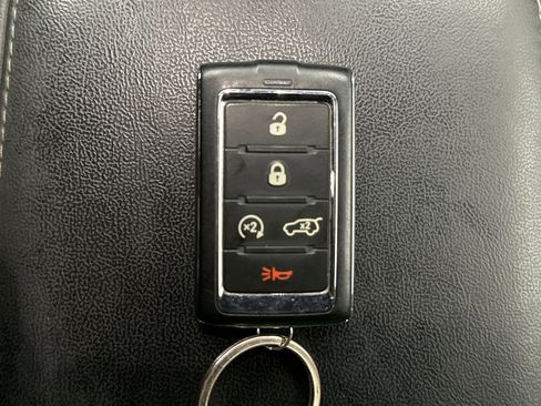 Used 2023 Jeep Grand Cherokee Altitude image 10