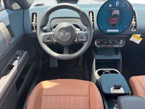 Used 2025 MINI Cooper Countryman S image 6