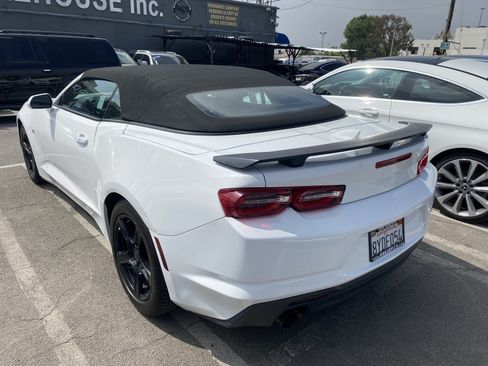 Used 2019 Chevrolet Camaro LT RWD image 5