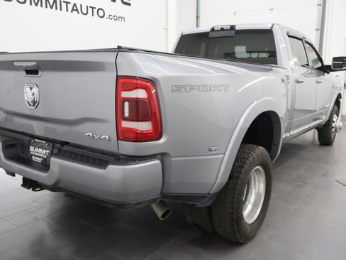 Used 2020 RAM 3500 Laramie AWD/4WD image 3